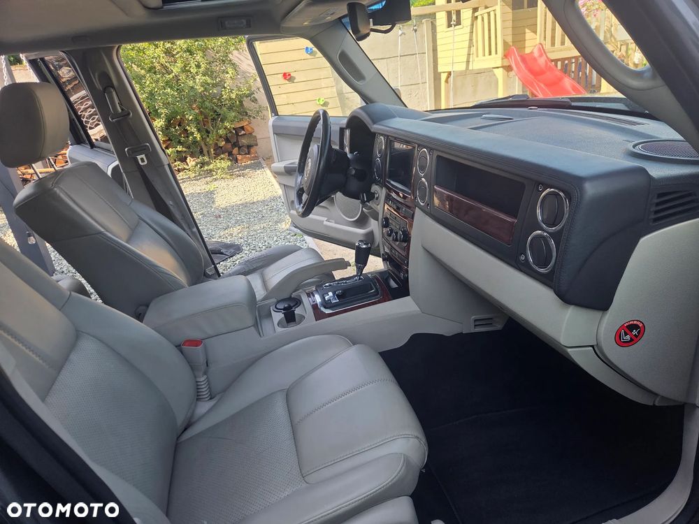 Jeep Commander 3.0 CRD DPF Automatik Limited - 23
