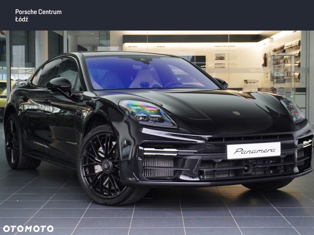Porsche Panamera - 1