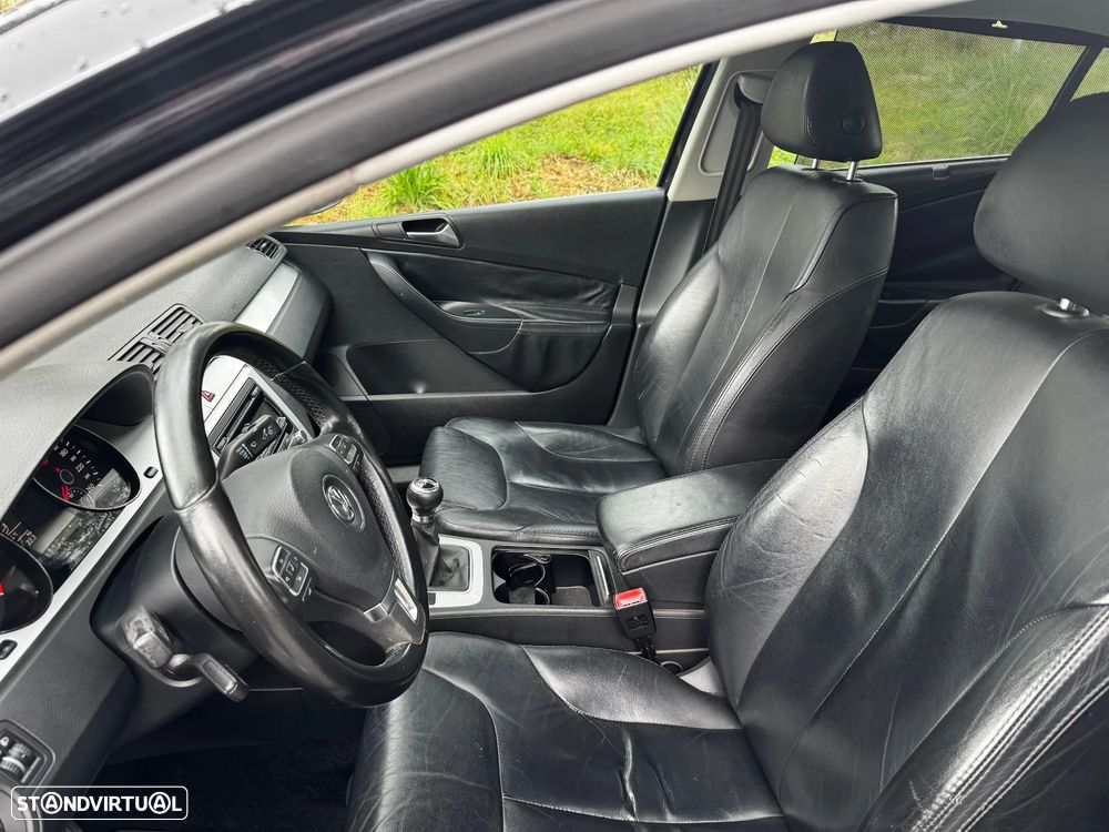 VW Passat 1.6 TDI BlueMotion - 4