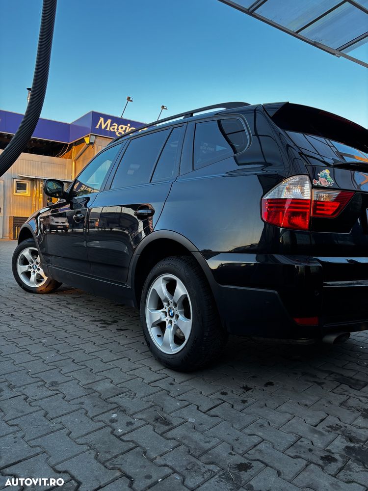 BMW X3 xDrive18d - 4