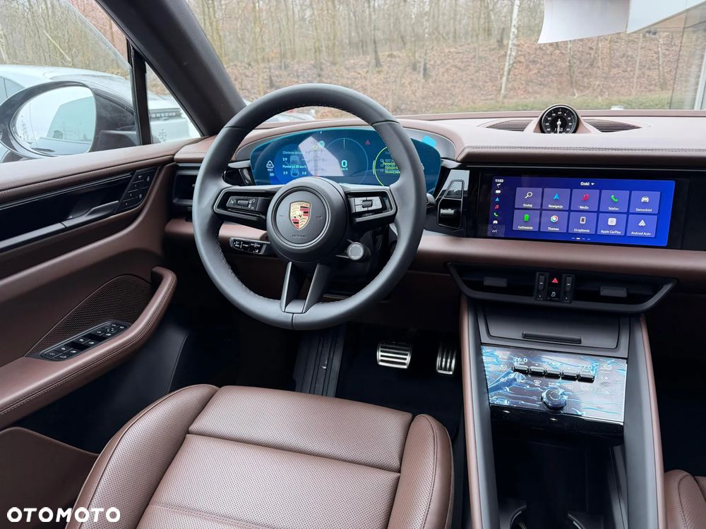 Porsche Macan - 10