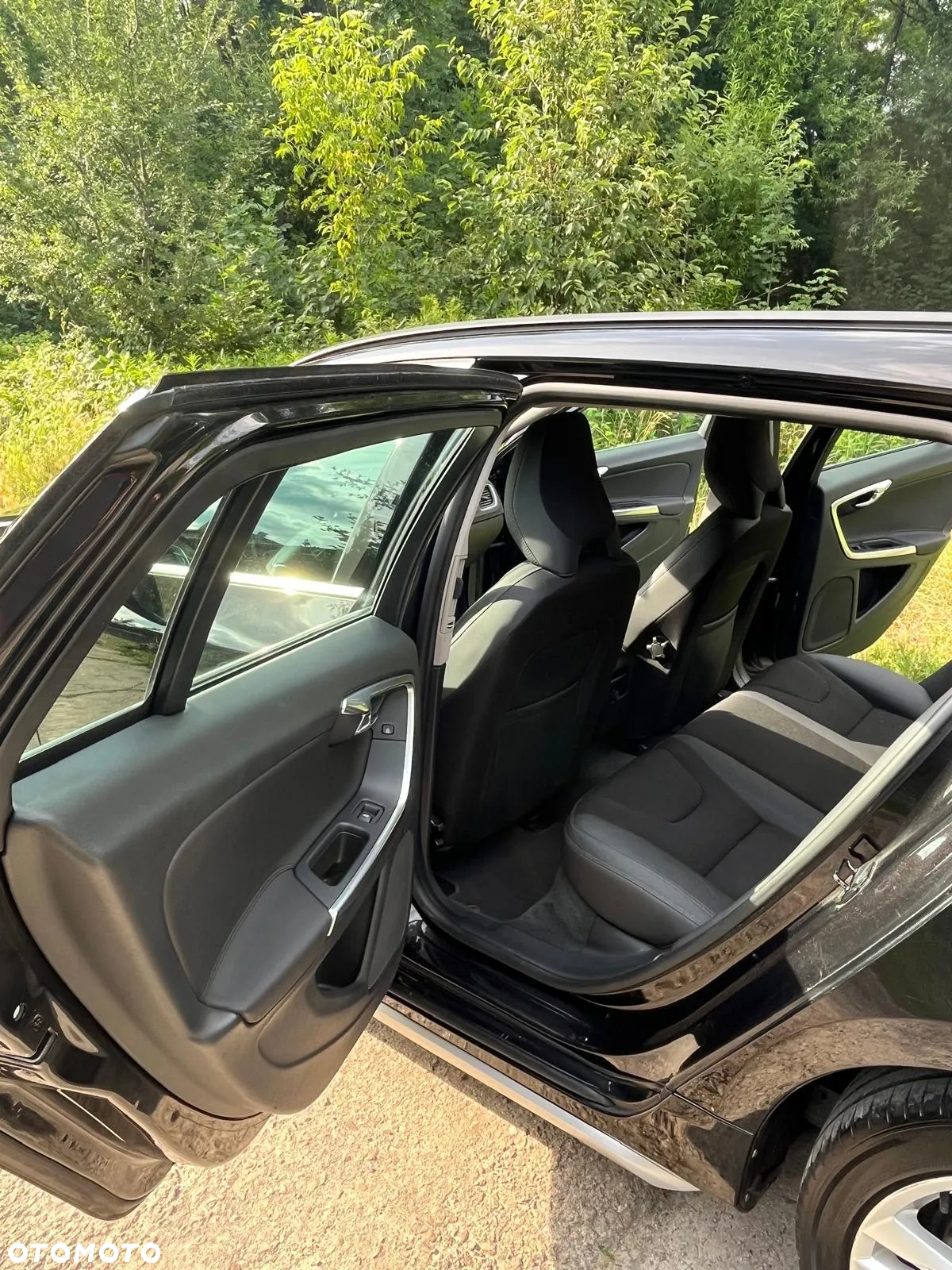 Volvo V60 D2 Kinetic - 13