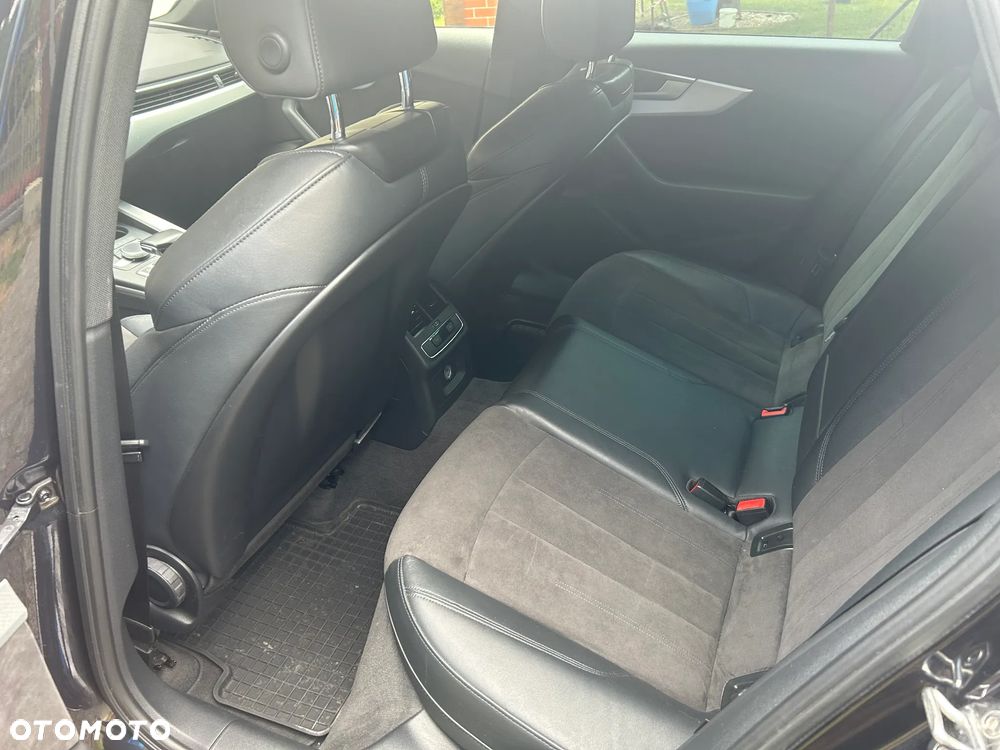 Audi A4 Avant 2.0 TFSI quattro S tronic - 33