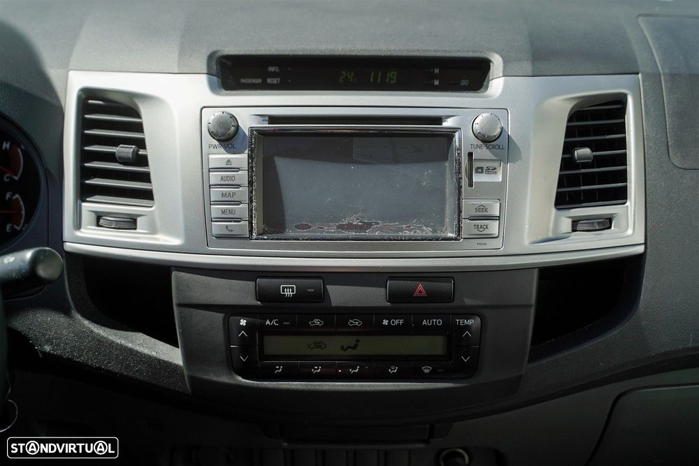 Toyota Hilux 3.0 D-4D 4WD CD Tracker - 22