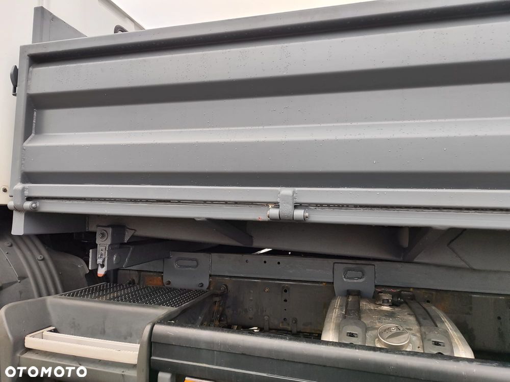 Scania P320 - 12