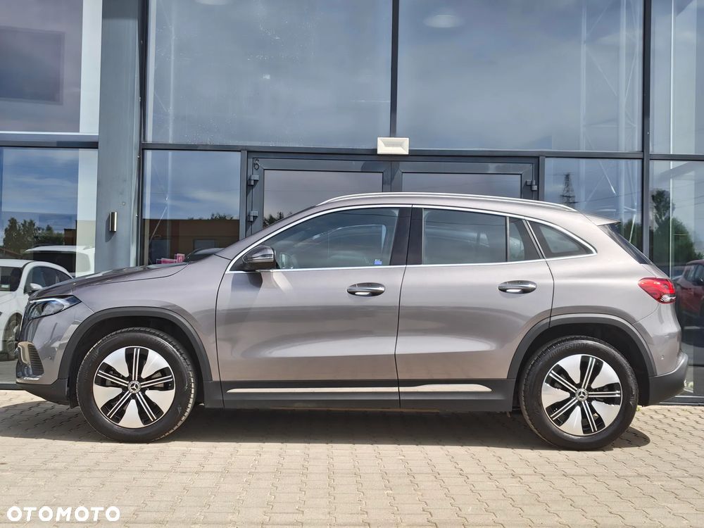 Mercedes-Benz EQA 250 66.5kWh Electric Art - 8