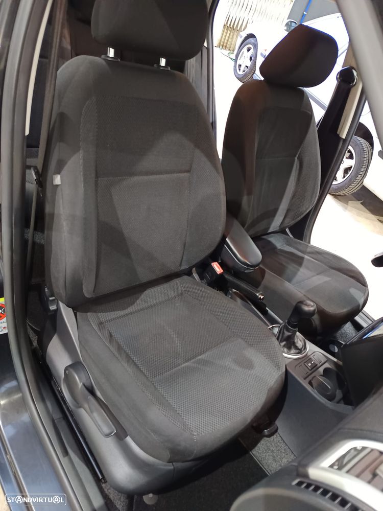 Skoda Fabia Break 1.4 TDi Elegance - 23