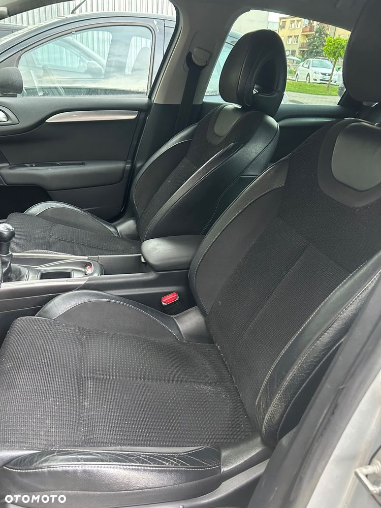 Citroën C4 1.6 VTi Exclusive - 10