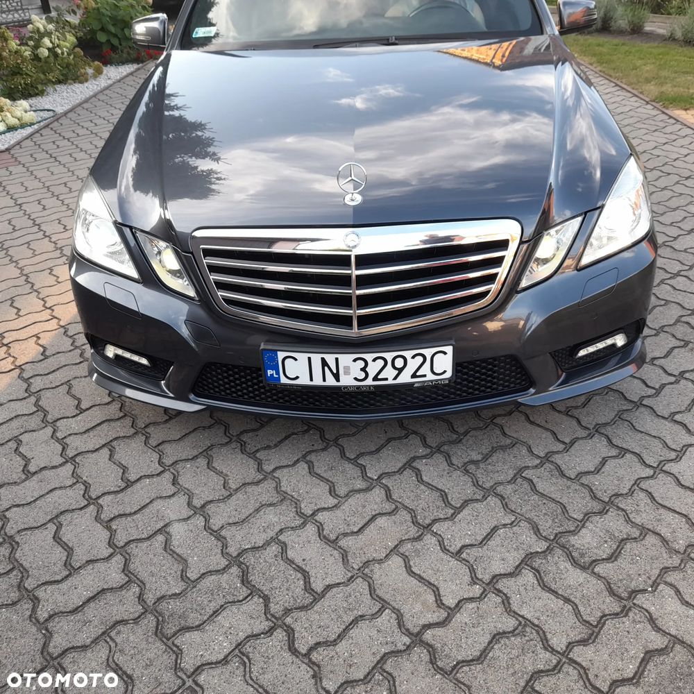 Mercedes-Benz Klasa E 220 CDI BlueEff - 13