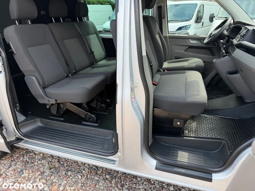 Volkswagen Transporter - 12