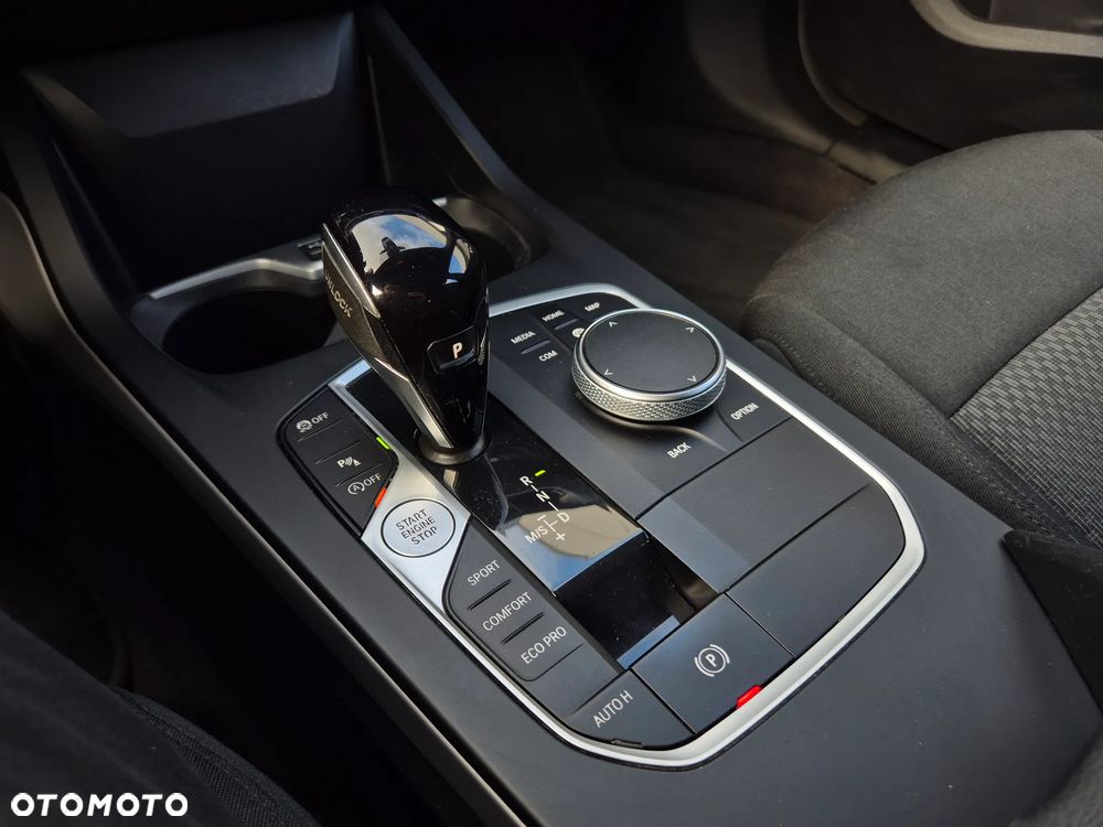 BMW Seria 1 118i Business Edition - 25