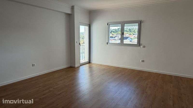 Apartamento T3 Parceiros - Grande imagem: 4/12