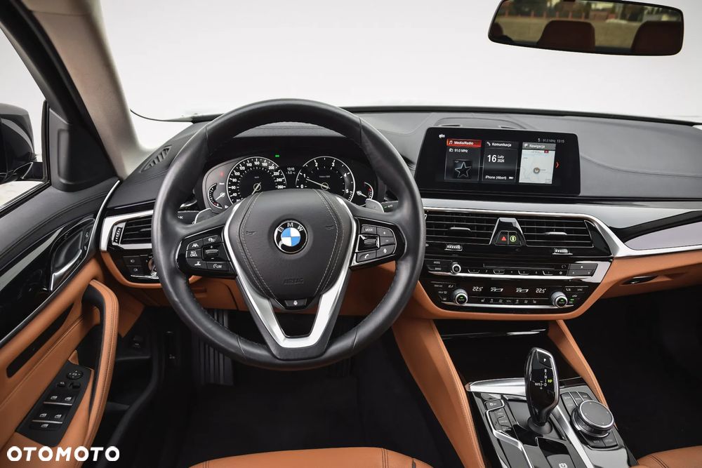 BMW Seria 5 520d Efficient Dynamics Edition Luxury Line - 28