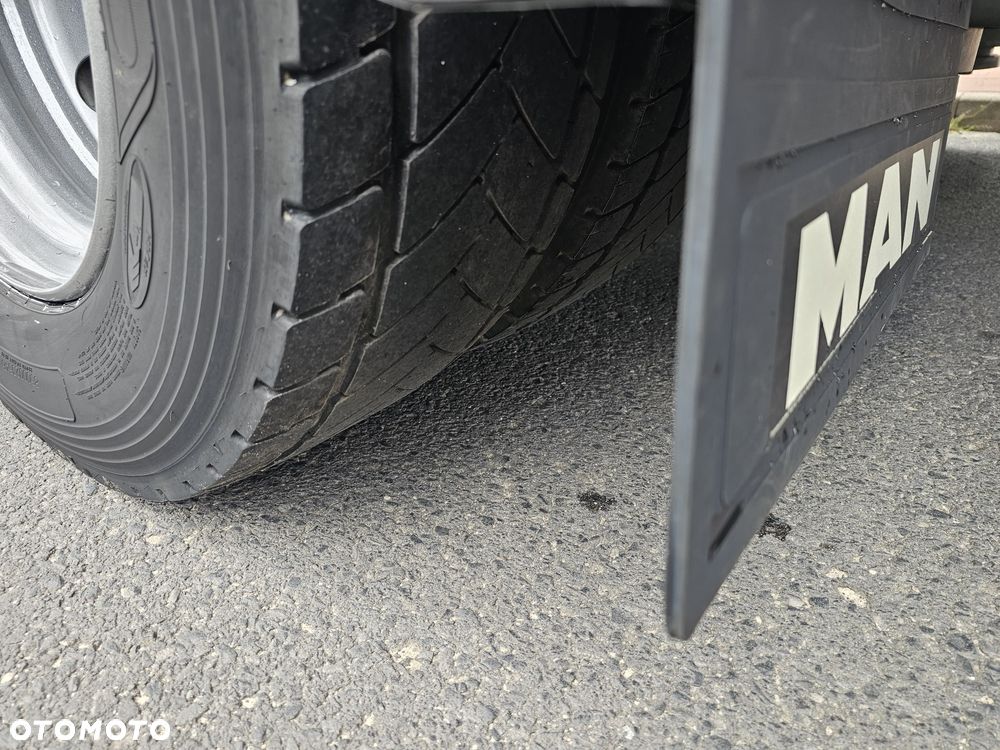 MAN TGL 12.250 - 3