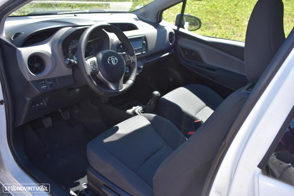 Toyota Yaris Bizz 1.0 VVT-I - 9
