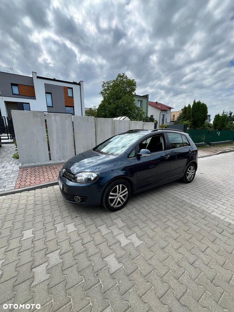 Volkswagen Golf Plus 2.0 TDI Comfortline DSG - 12