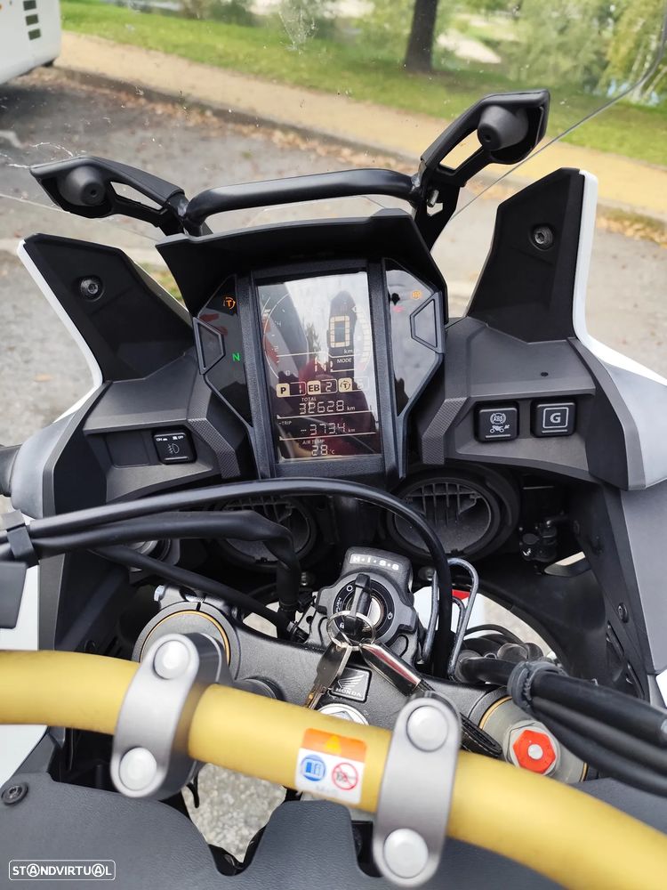 Honda Africa Twin 30 anos - 5
