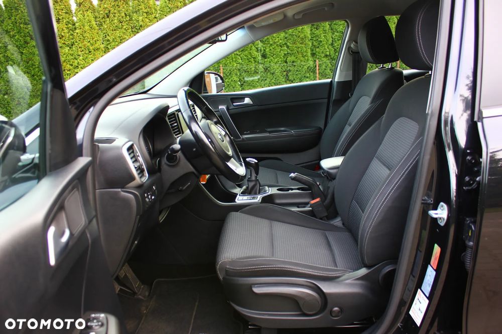 Kia Sportage 1.6 GDI L Business Line 2WD - 24