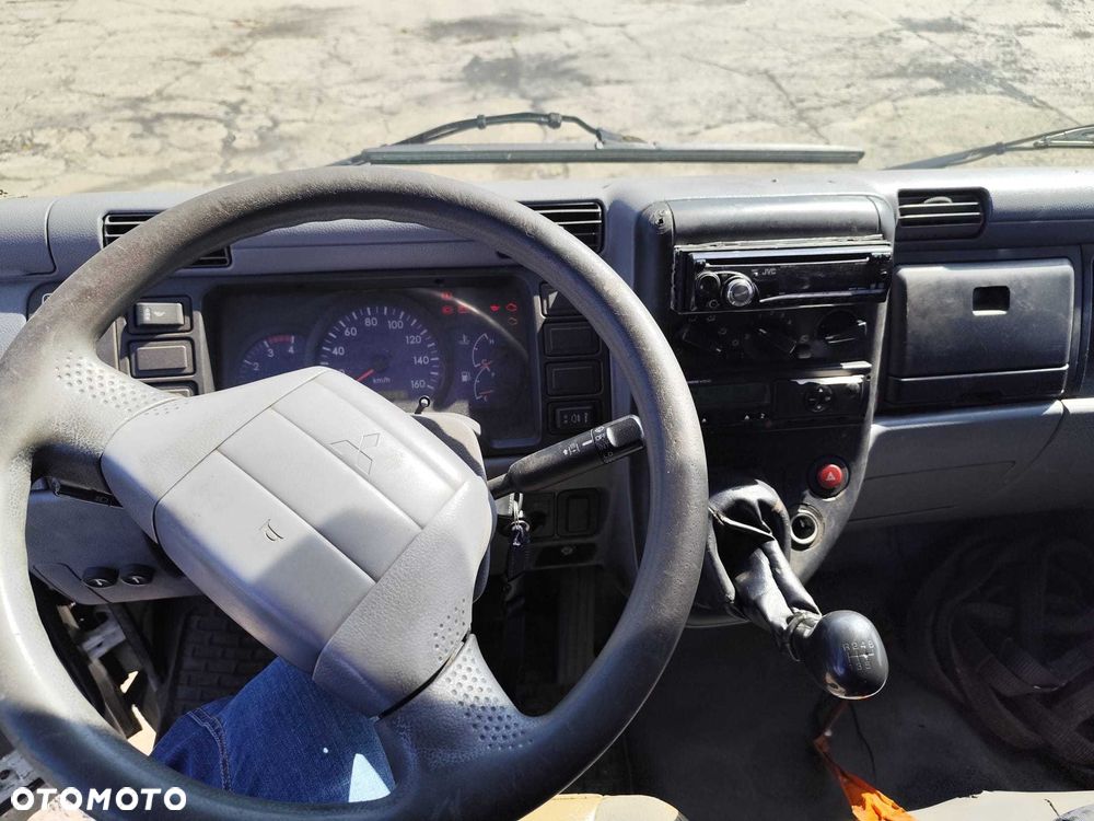 Mitsubishi Canter - 4
