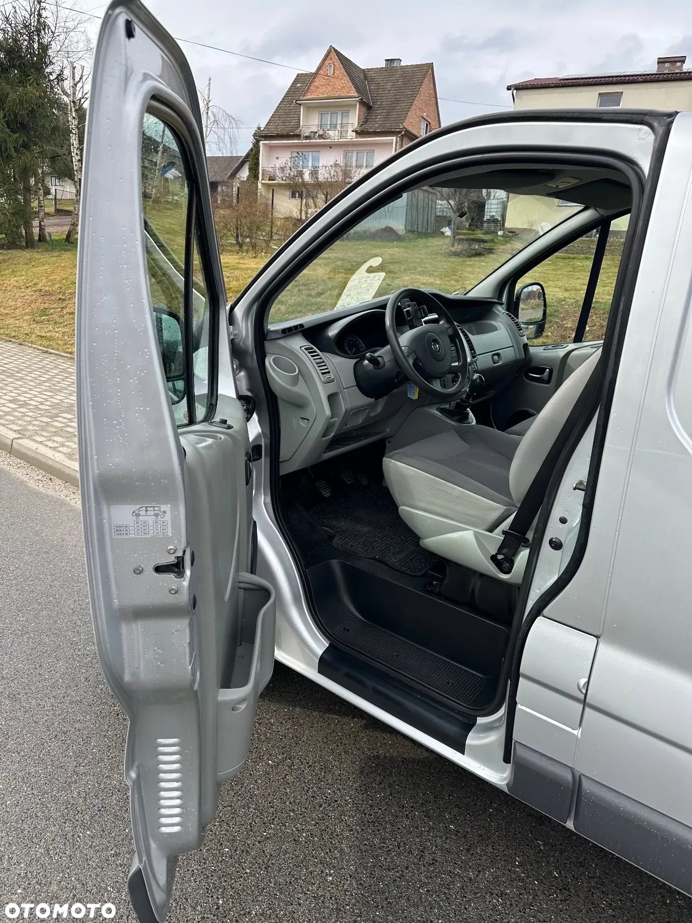 Opel Vivaro - 6