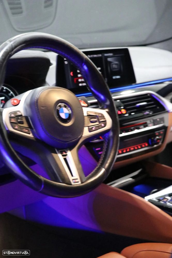 BMW M5 Competition - 12