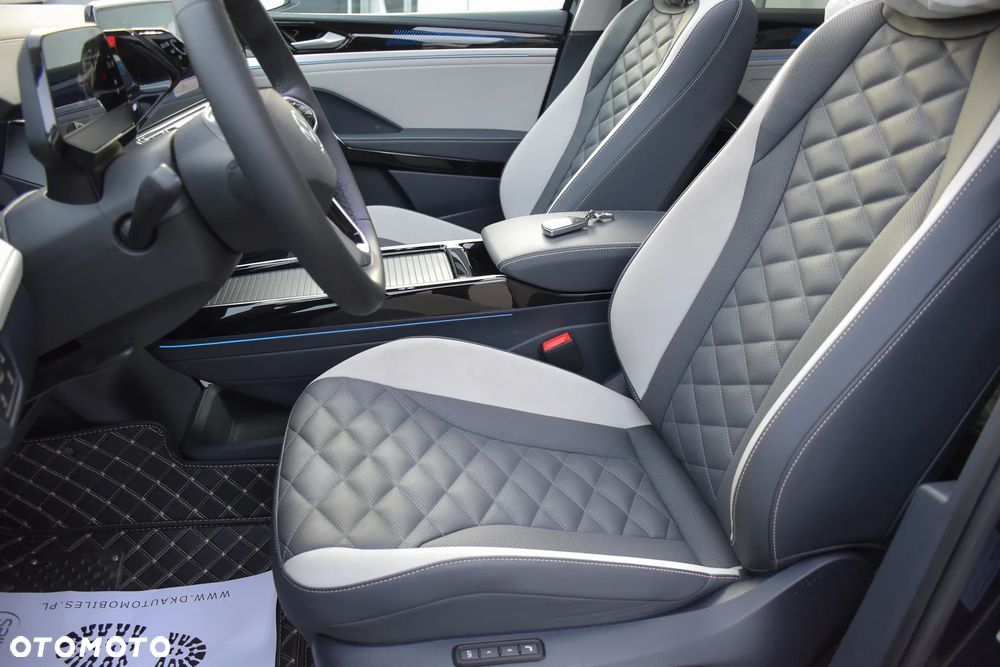 Volkswagen ID.6 - 22