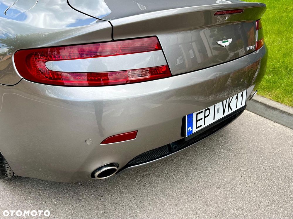Aston Martin V8 Vantage ver-4-7-sportshift - 31