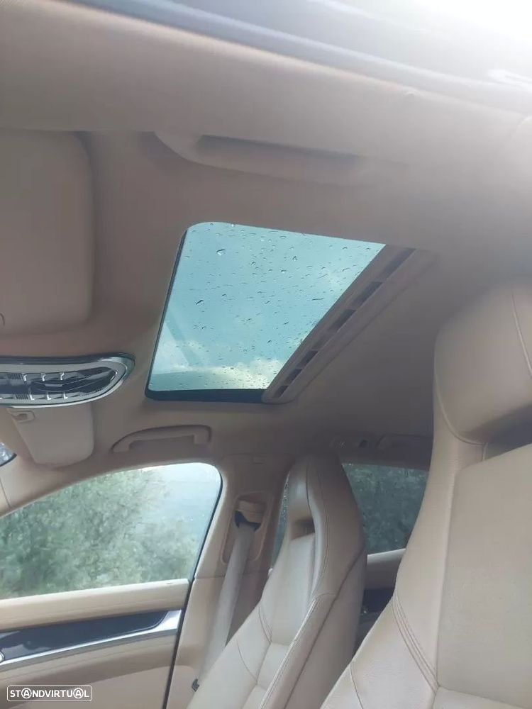 Porsche Panamera Platinum Edition - 9