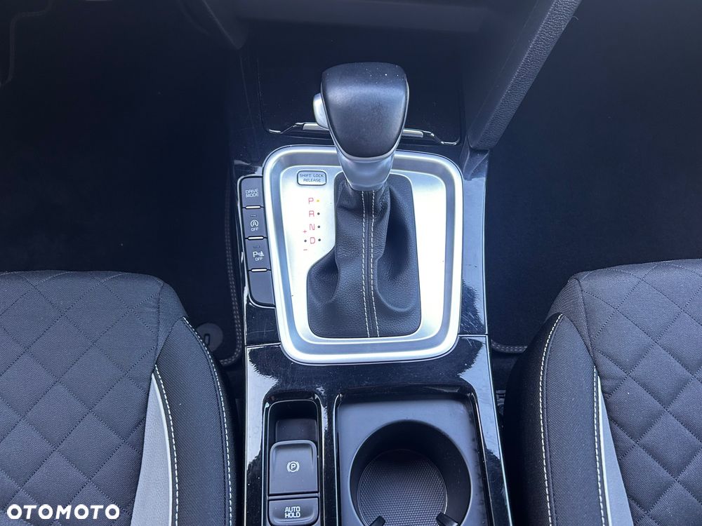 Kia ProCeed 1.5 T-GDI DCT7 OPF (48V Mild Hybrid) GT Line - 27