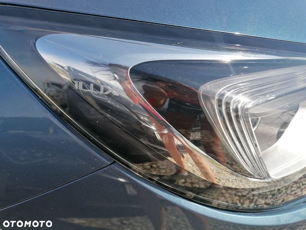 Opel Astra 1.6 CDTI Elite S&S - 30
