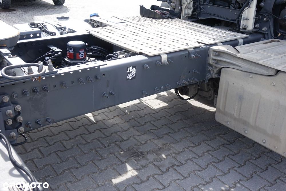 Renault GAMA T440 / EURO 6 / STANDARD / ADR / AUTOMAT / KLIMATYZACJA POSTOJOWA / SILNIK 13L - 14