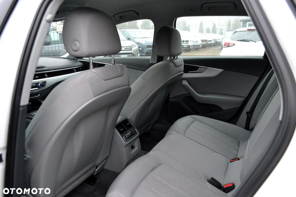 Audi A4 Allroad 2.0 TDI Quattro S tronic - 11