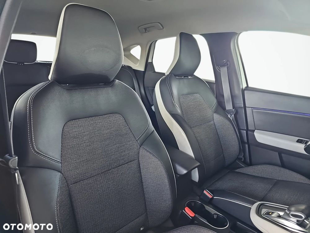 Renault Captur 1.3 TCe Intens EDC - 28