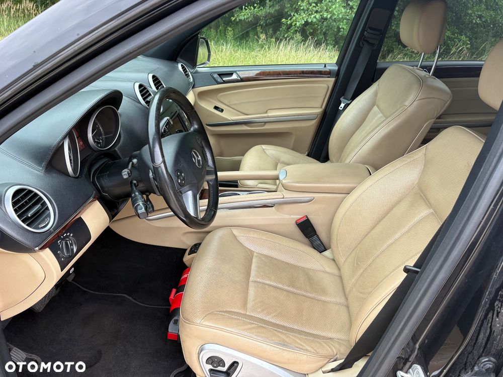 Mercedes-Benz GL 450 CDI - 8