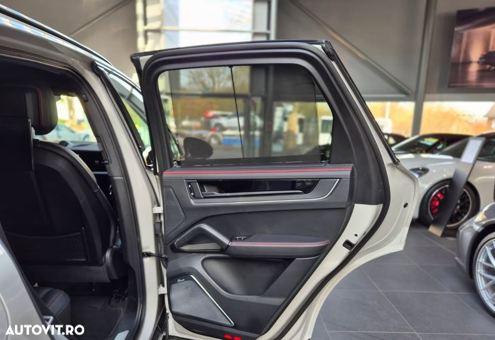 Porsche Cayenne S Tiptronic S - 29