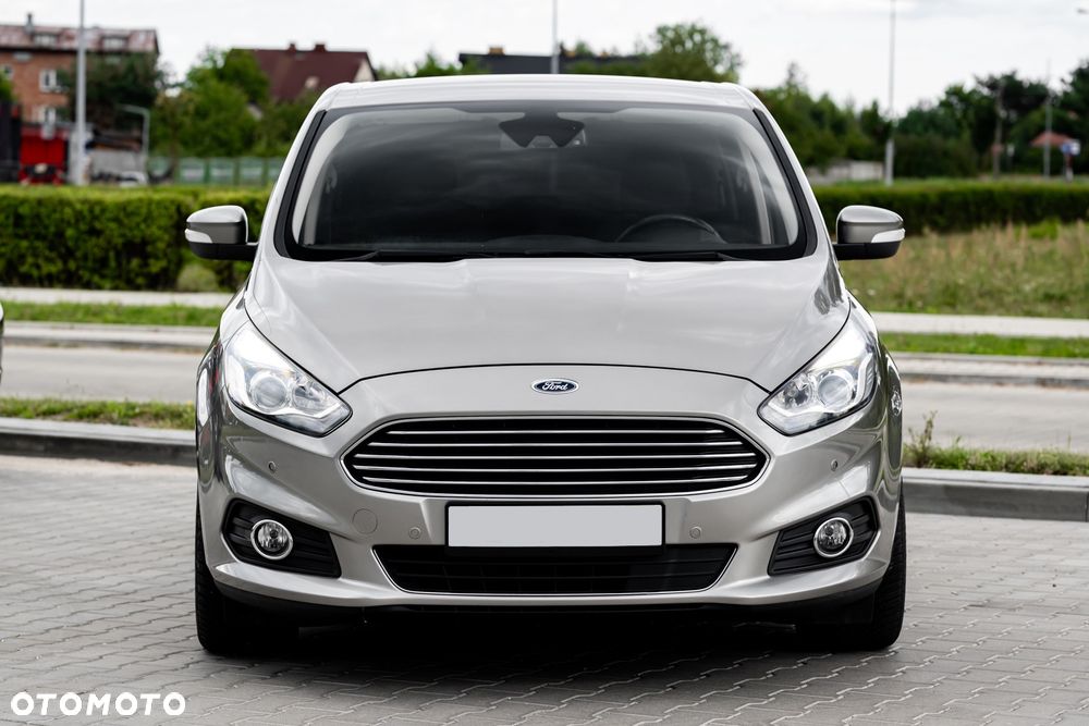 Ford S-Max 2.0 TDCi 4WD Trend PowerShift - 4