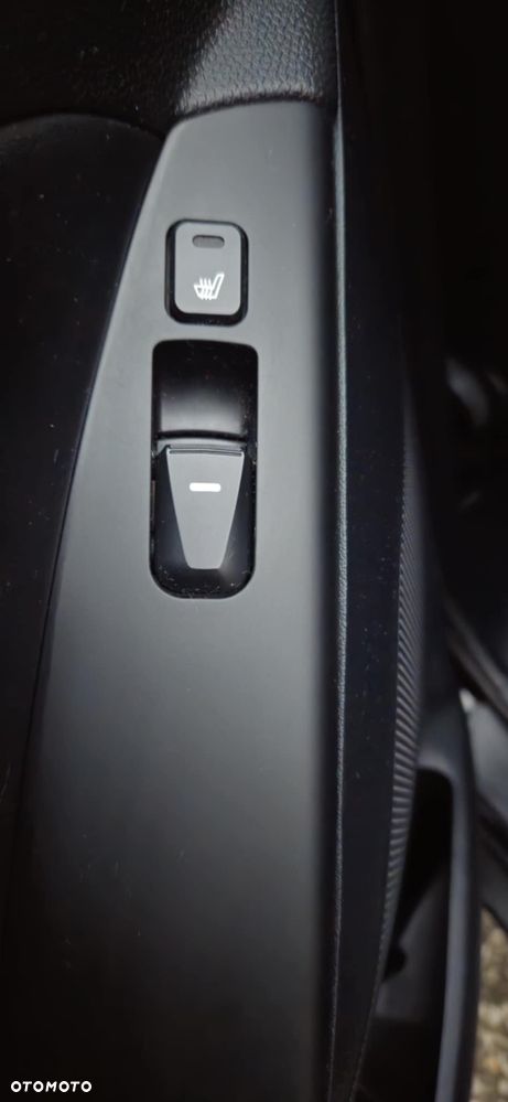 Hyundai ix35 2.0 CRDi 4WD Automatik Style - 24