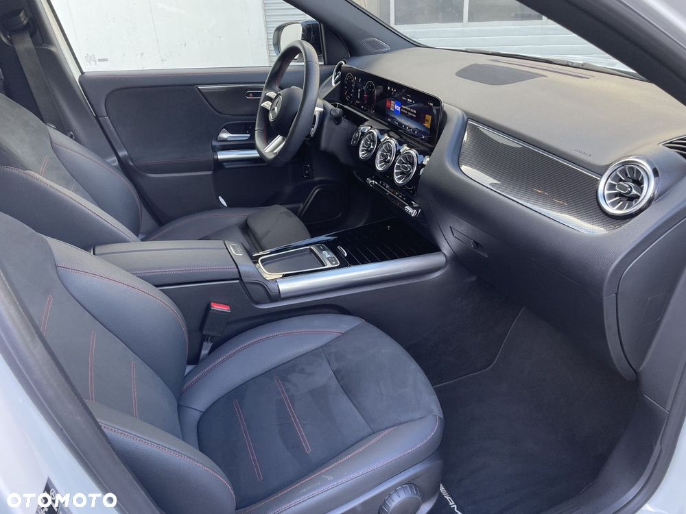 Mercedes-Benz GLA 200 d AMG Line 8G-DCT - 8