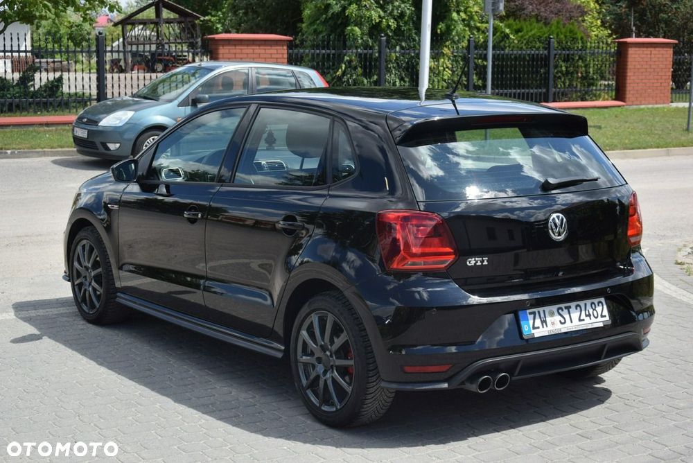 Volkswagen Polo 1.8 TSI (Blue Motion Technology) GTI - 10