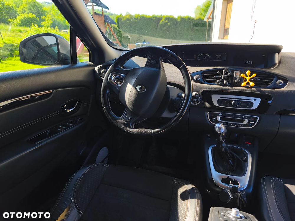Renault Scenic Energy dCi 110 S&S Bose Edition - 11