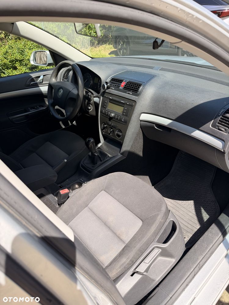 Skoda Octavia - 3