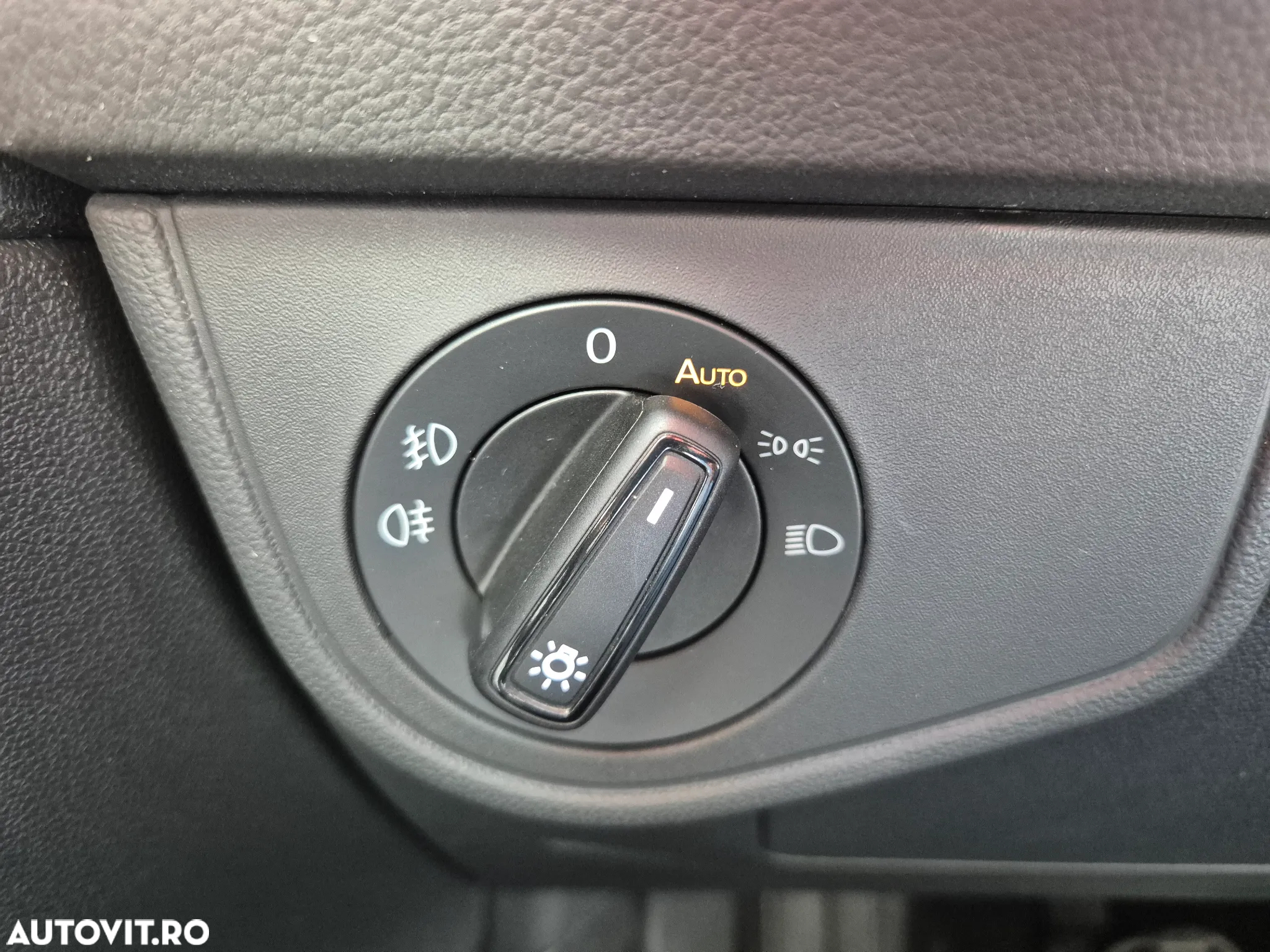 Volkswagen Polo 1.0 TSI Style - 32