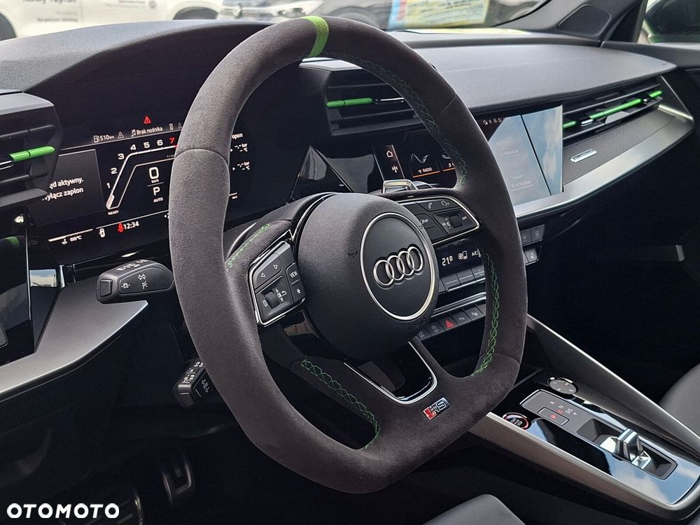 Audi RS3 Limousine - 26