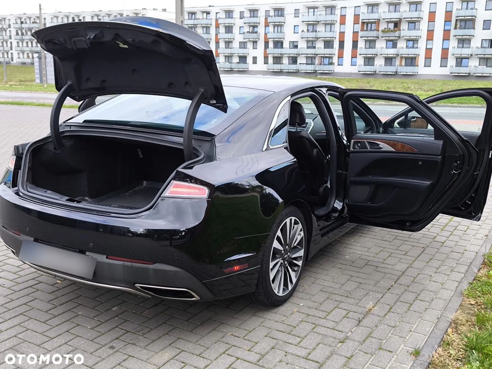 Lincoln MKZ - 12