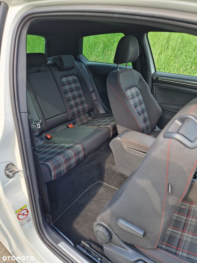 Volkswagen Golf 2.0 TSI BMT GTI - 18