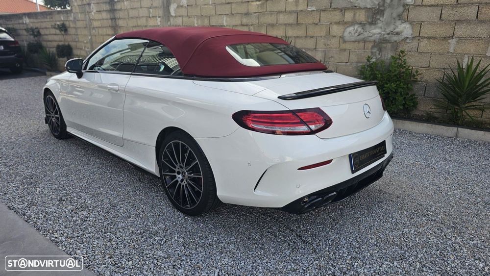 Mercedes-Benz C 220 d Cabrio 4Matic 9G-Tronic AMG Line - 3
