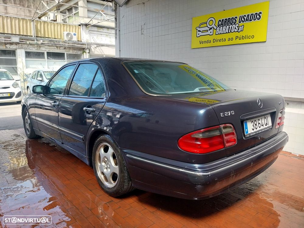 Mercedes-Benz E 270 CDi Avantgarde - 5