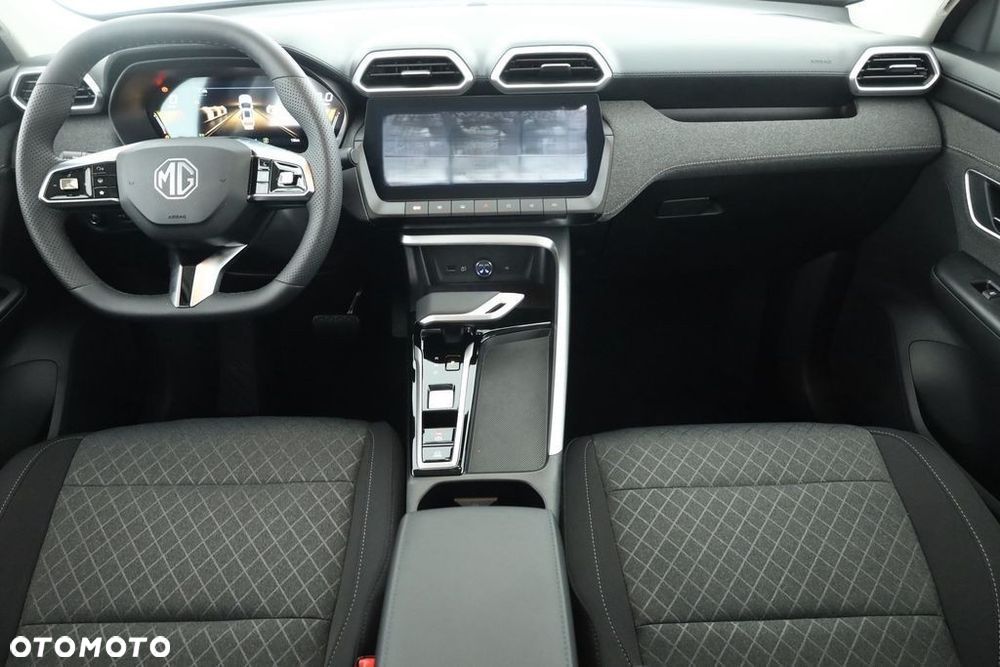 MG ZS - 12