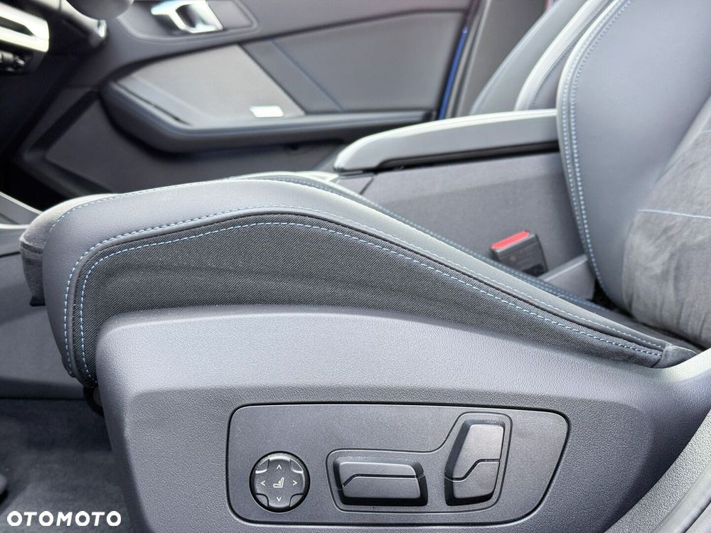 BMW Seria 1 - 26