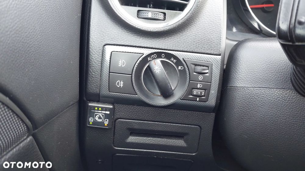 Opel Antara 2.4 Enjoy plus - 22